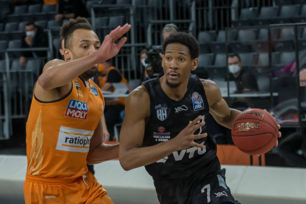 也确保了决 也确保了决