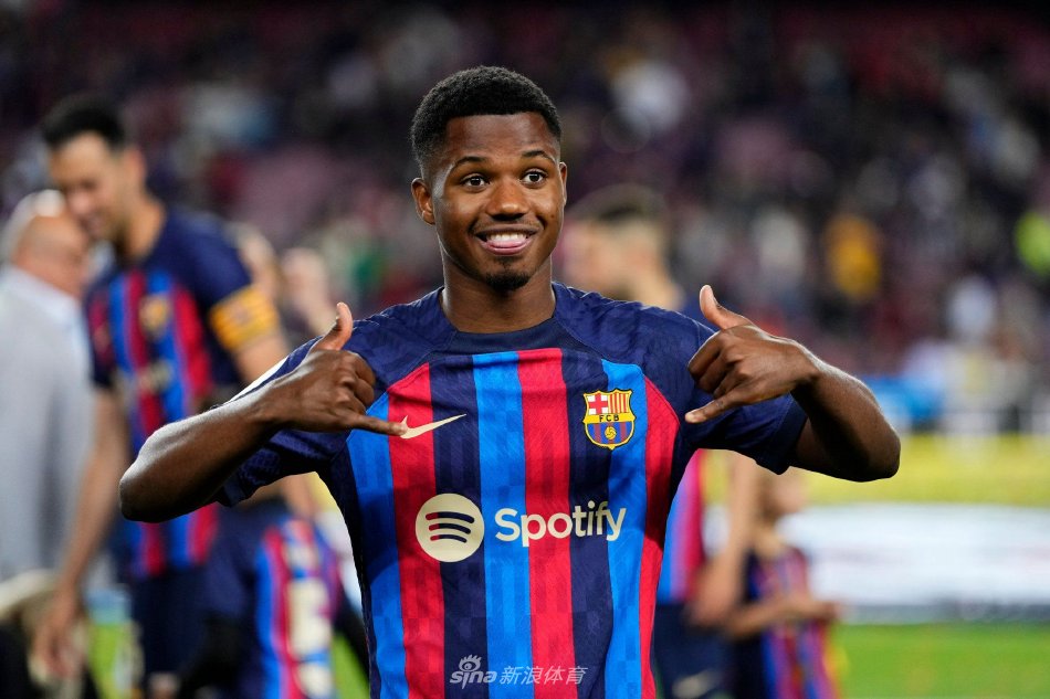 平了巴塞罗 平了巴塞罗